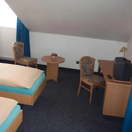 Gasthaus, Am Dreienberg Aparthotel 3*