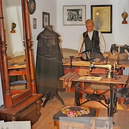 Gasthaus, Am Dreienberg Aparthotel Friedewald (Hessen)