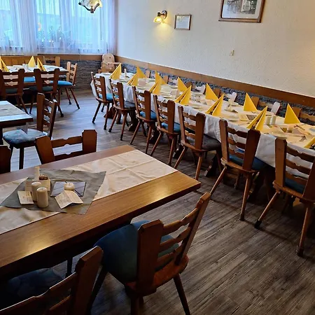 Gasthaus, Am Dreienberg Aparthotel