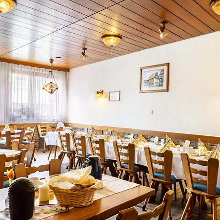Gasthaus, Am Dreienberg Aparthotel Friedewald (Hessen)