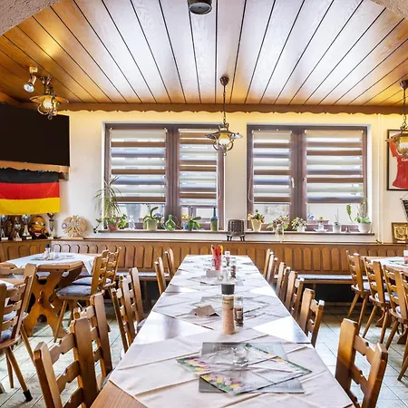 Gasthaus, Am Dreienberg Aparthotel Friedewald (Hessen)