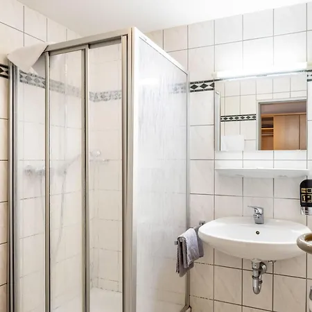 Gasthaus, Am Dreienberg Aparthotel 3*