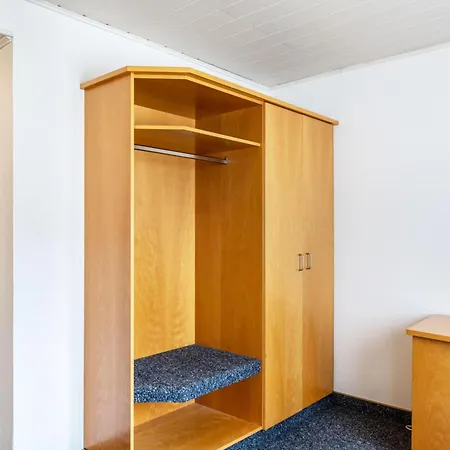 Gasthaus, Am Dreienberg Aparthotel 3*