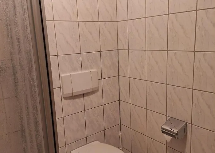 Gasthaus, Am Dreienberg