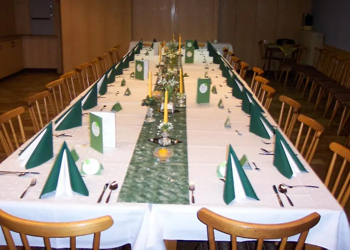 Gasthaus, Am Dreienberg *