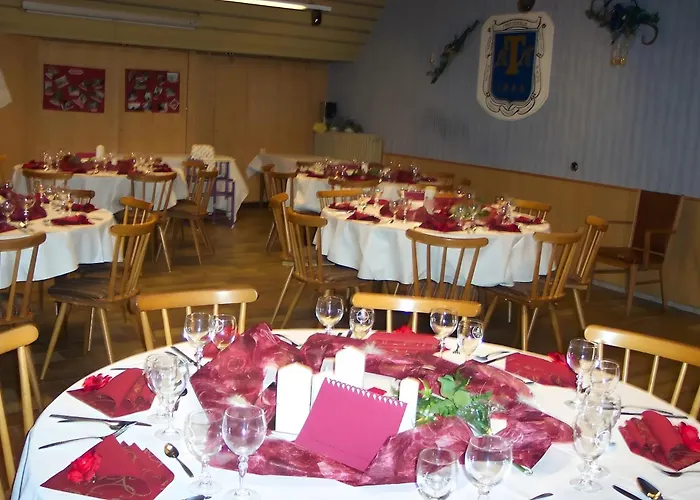 Gasthaus, Am Dreienberg Landhaus *