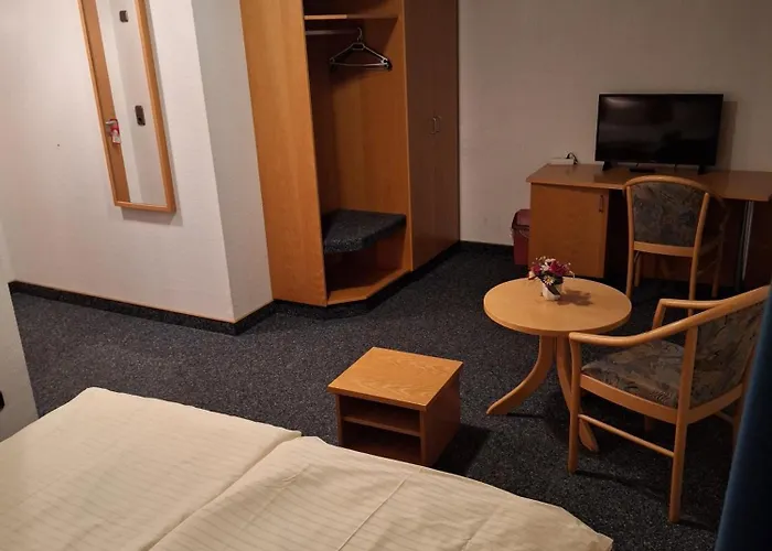 Landhaus Gasthaus, Am Dreienberg *