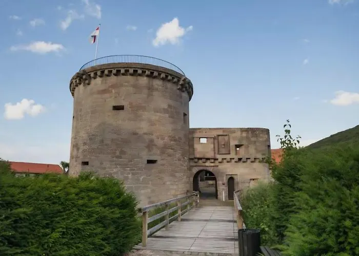 Gasthaus, Am Dreienberg * Friedewald (Hessen)