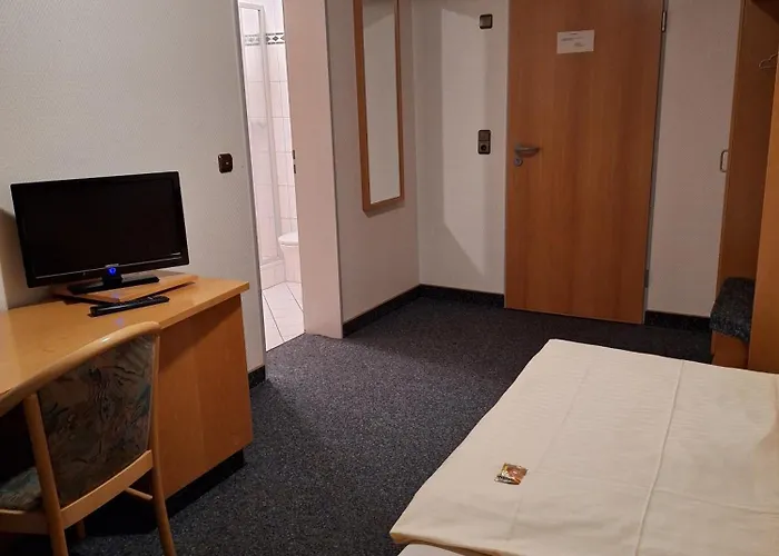 Gasthaus, Am Dreienberg *